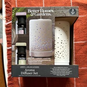 Better Homes And Gardens White Aroma Diffuser Set w - lavender & peppermint oil